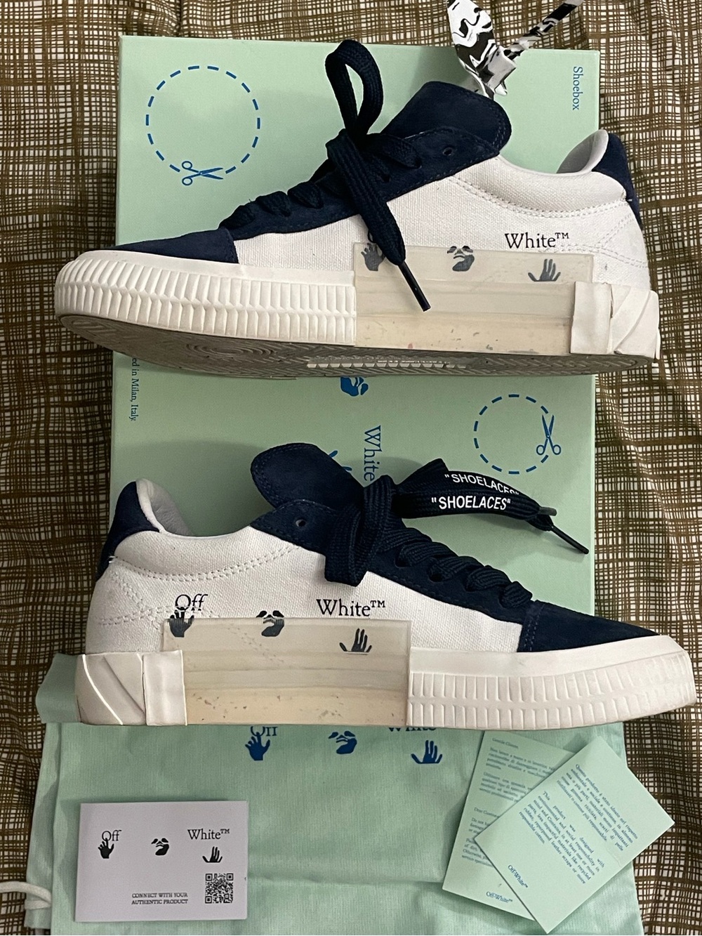 Off-White Vulc Low Navy Blue & White Sneaker Women’s Size US 6/ EU 36 *AUTHENTIC - Picture 4 of 16